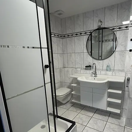 Сasa de vacaciones 70 Qm Grosser Gepflegter, Ruhiger Bungalow, Strandnah Mit Großen, Uneinsehbaren Garten, Terrassenüberdachung Sint Maartensvlotbrug