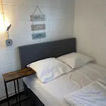 Дом отдыха 70 Qm Grosser Gepflegter, Ruhiger Bungalow, Strandnah Mit Grossen, Uneinsehbaren Garten, Terrassenueberdachung *